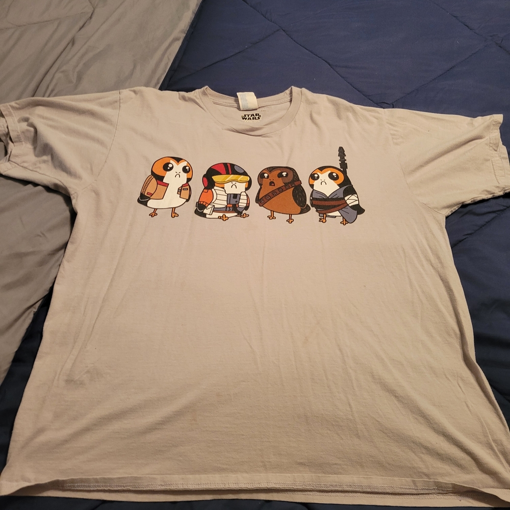Star Wars Light Gray Tan Porg Character T-Shirt